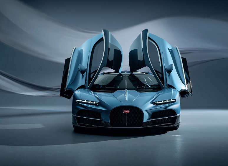 Bugatti Tourbillon أيقونة تاريخية في عالم السيارات