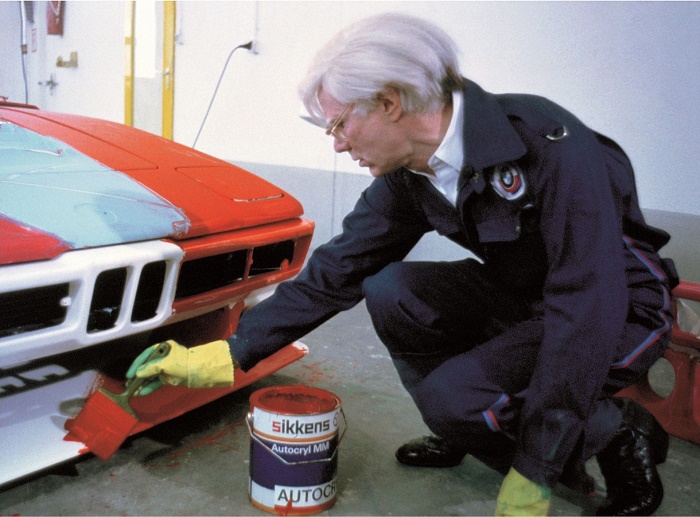 BMW M1 Art الشهيرة للفنان آندي وارهول ضمن فعاليات آرت دبي 2025 3 BMW M1 Art الشهيرة للفنان آندي وارهول ضمن فعاليات آرت دبي 2025