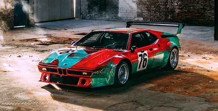 BMW M1 Art  الشهيرة للفنان آندي وارهول ضمن فعاليات آرت دبي 2025