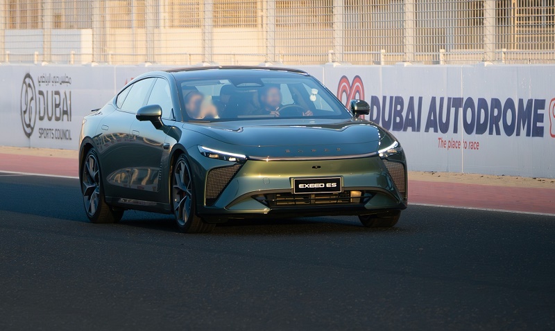 وداعاً لقلق الشحن إكسيد ET و ES الجديدتان في الإمارات بمدى يتجاوز 1000 كم!