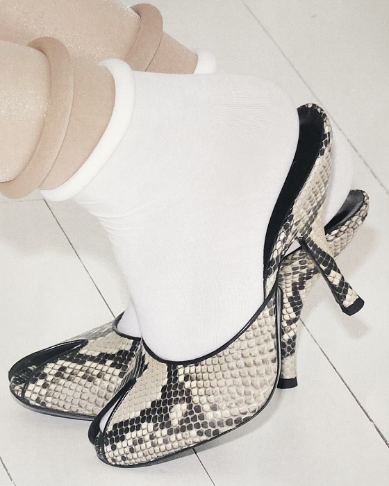 جود خريف وشتاء 25 ماركة الأحذية المفضلة لدى المشاهير. علامة الأحذية الجديدة التي أسرت قلوب نيكول كيدمان وكيم كارداشيان. في قلب باريس 