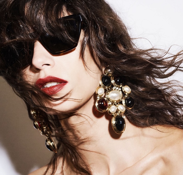 نظارات سان لوران لربيع-صيف 2025 أناقة جريئة وروح مستقلة