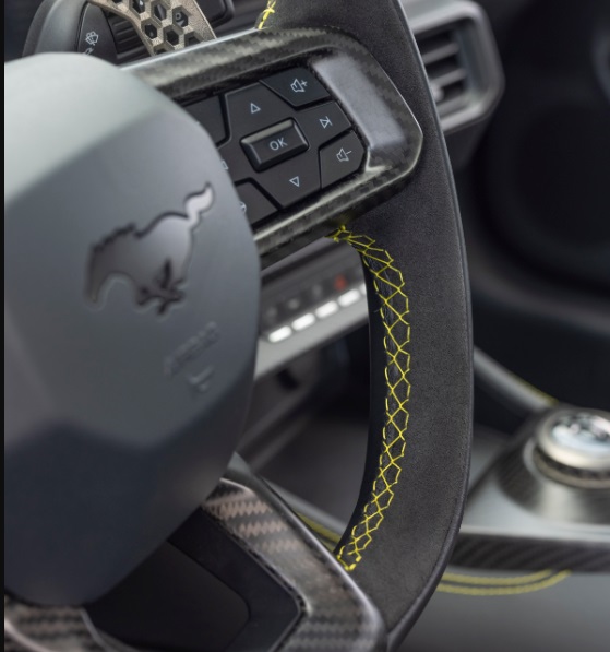 موستانج GTD ليكويد كاربون أيقونة جديدة بهيكل من ألياف الكربون