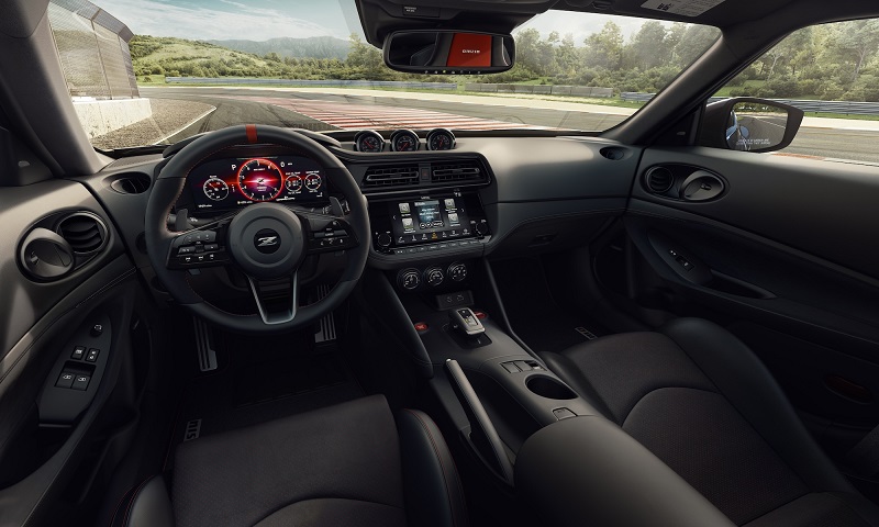 نيسان Z نيسمو 6 أسباب تجعلها سيارة تفوق كل التوقعات 2 نيسان Z نيسمو 6 أسباب تجعلها سيارة تفوق كل التوقعات