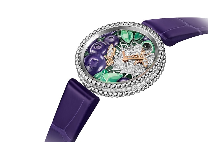 فان كليف أند آربلز تكشف عن ساعات بيرليه فروي أنشانتيه: تحفة فنية من التوت الثمين