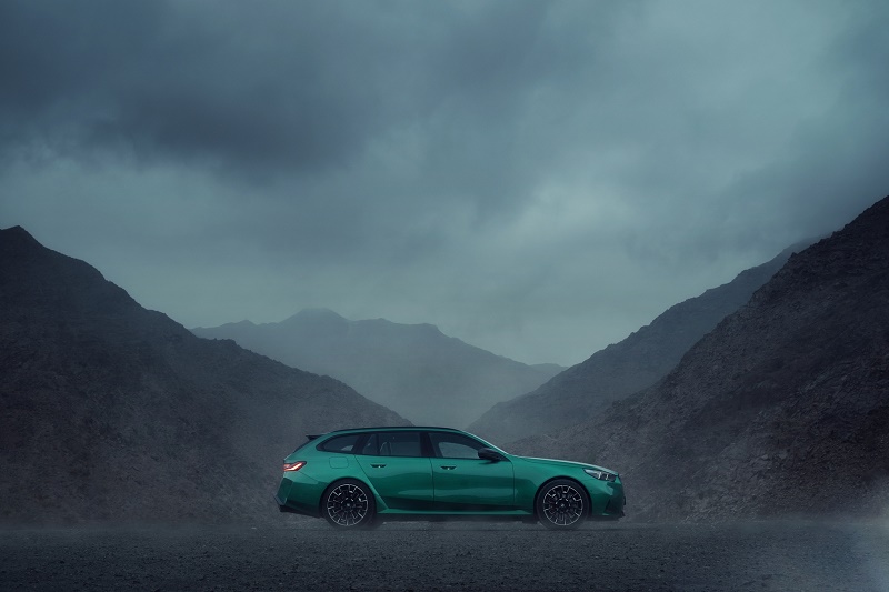 BMW M5 Touring تجربة لا تُنسى رحلات تدوّن جمال الشرق 