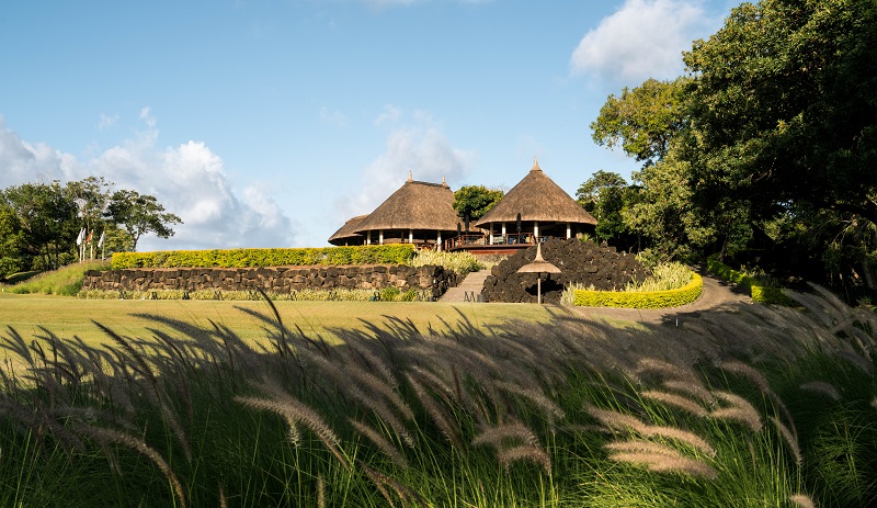 الجزر مقابل صخب المدن لماذا منتجعات كونستانس تقدم لك الهدوء الذي تستحقه