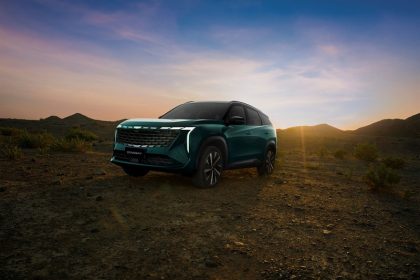 جيلي ستاراي سيارة الدفع الرباعي بتصميم جريء وأداء استثنائيجيلي ستاراي سيارة الدفع الرباعي بتصميم جريء وأداء استثنائي