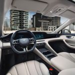 MG 8 PHEV سيارة المستقبل الهجينة التي تكسر الأرقام