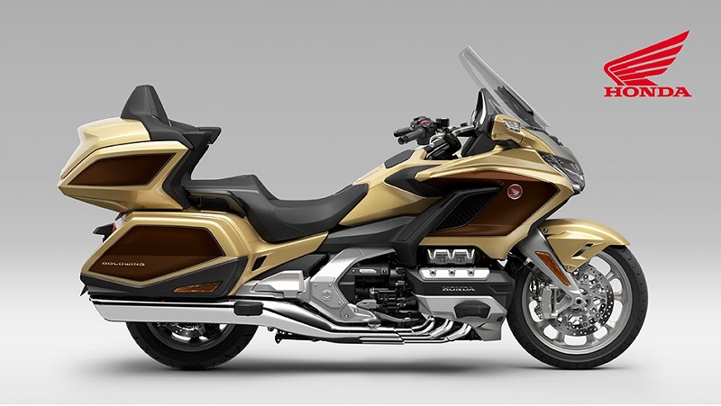 هوندا Gold Wing أيقونة الرحلات الطويلة 
