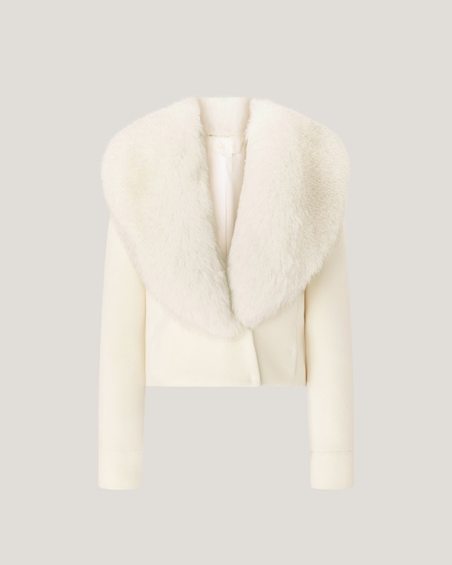 قوة السترة Genny لخريف وشتاء 2025 تمنح الدفء والأناقة