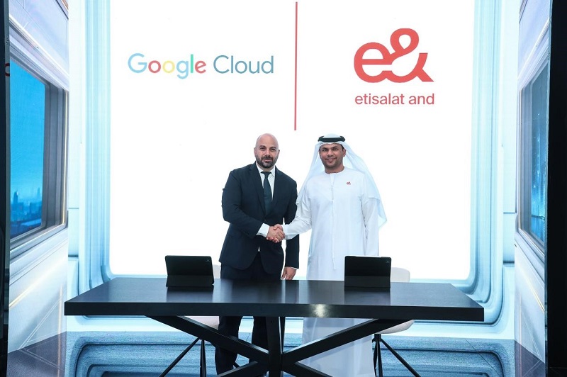 Google وe& شراكة استراتيجية و رحلة تحول رقمي بلا توقف