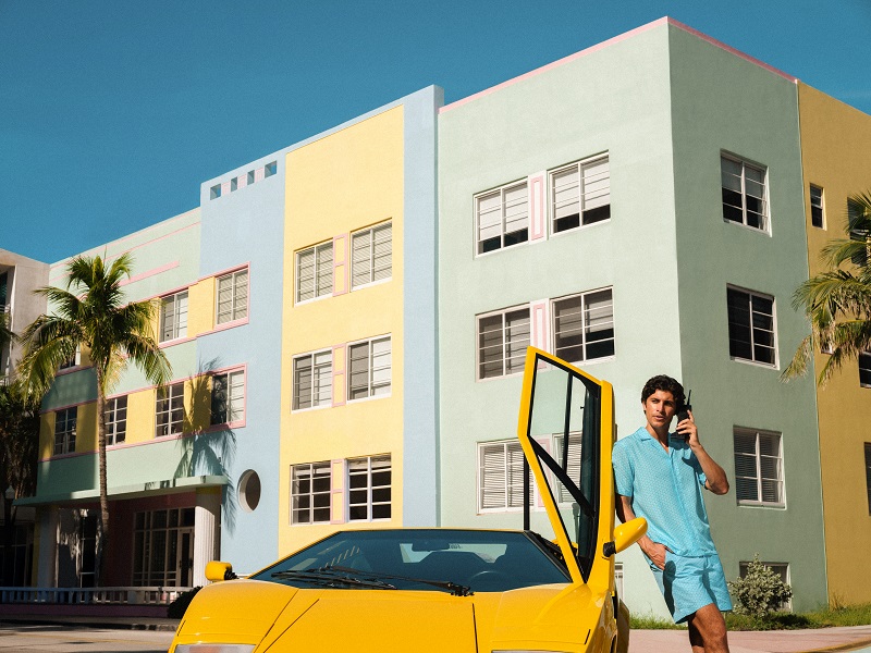 أورليبار براون ولامبورغيني مجموعة شاطئية تجمع فخامة السرعة بنبض ميامي