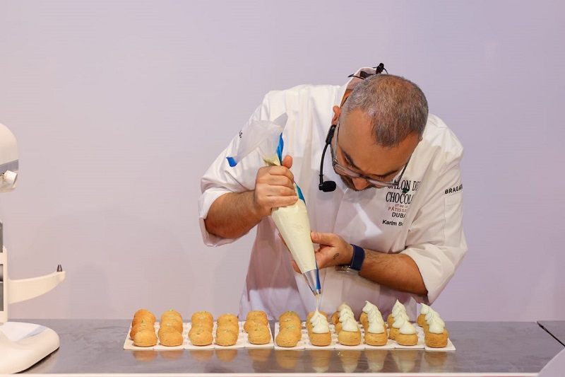 صالون دو شوكولا دبي رحلة حلوة حول العالم تُبهر عشاق الشوكولاتة 2025