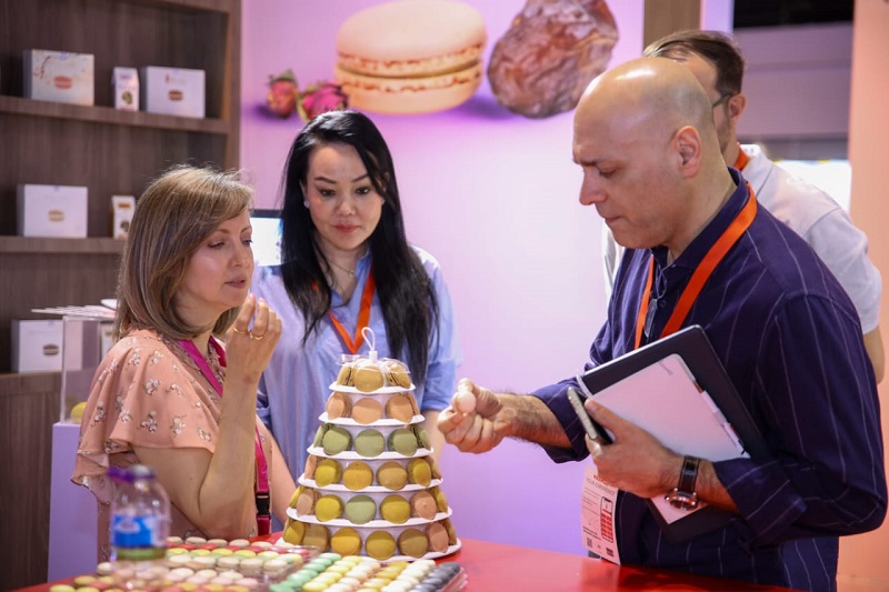 صالون دو شوكولا دبي رحلة حلوة حول العالم تُبهر عشاق الشوكولاتة 2025