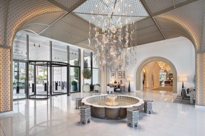 فندق بالاس خور دبي وفندق العنوان كريك هاربر