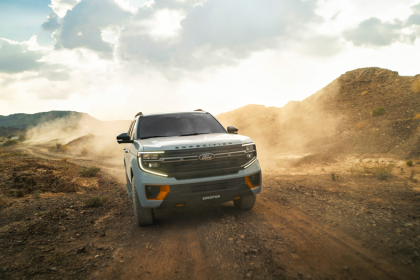 فورد إكسبيديشن ريادة متجددة في عالم سيارات الدفع الرباعي الفاخرة