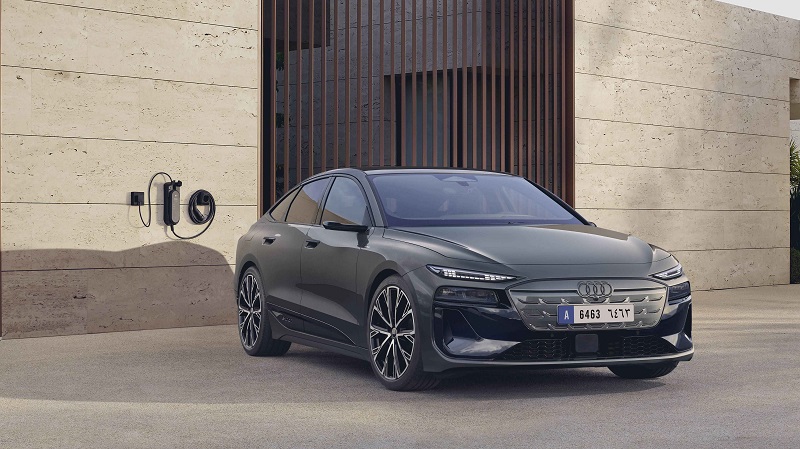 Audi A6 الجديدة كليًا تجربة قيادة فاخرة ومستقبلية