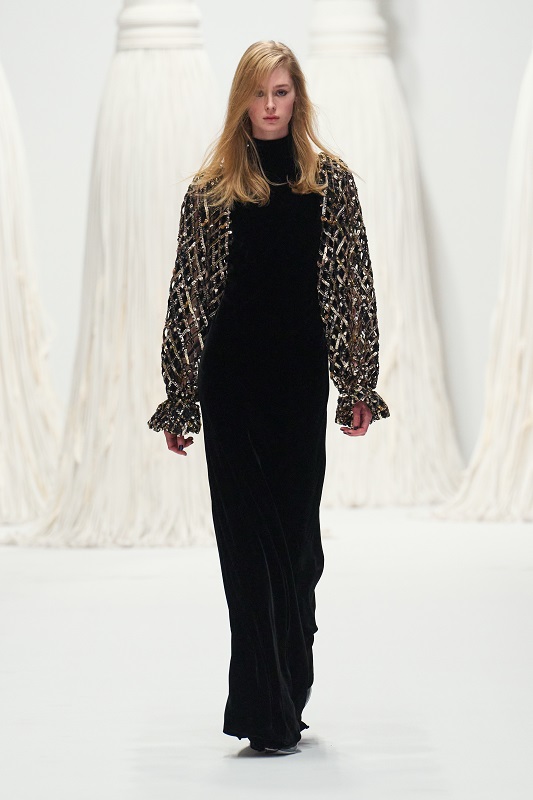  يميز هذه المجموعة هو لوحة الألوان الفاخرة