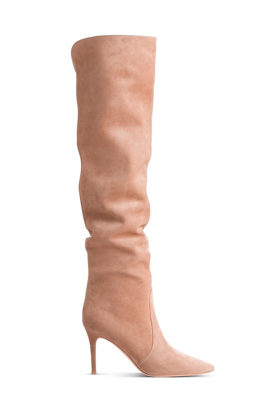 دليلك لأحذية الخريف الفاخرة جيانفيتو روسي يُبهر بمزيج الملمس