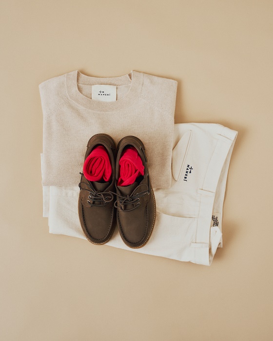 روح الصيف ودفء الشتاء مانبي تُطلق أول تشكيلة حصرية من الكشمير 100% 2 روح الصيف ودفء الشتاء مانبي تُطلق أول تشكيلة حصرية من الكشمير 100%