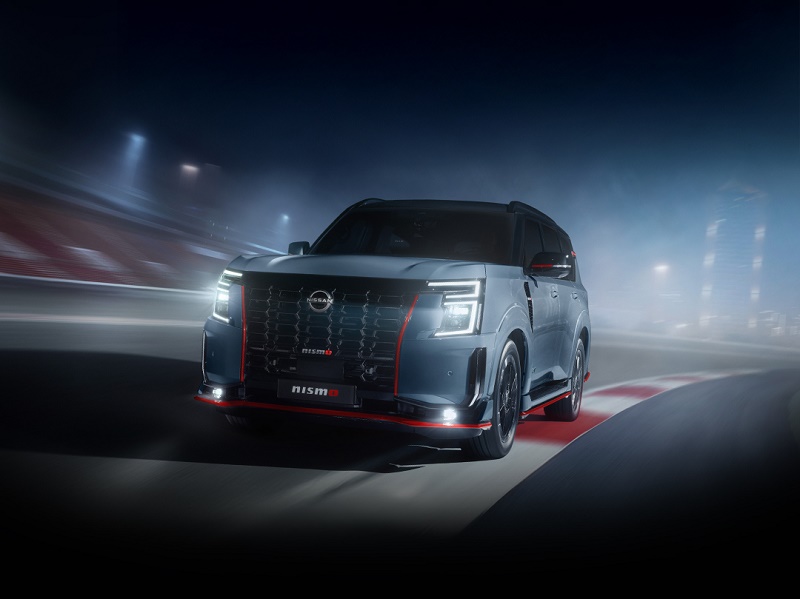 وحش الطرقات بقلب متطور تجمع بين إرث الحلبات وثورة التعليق الهوائي