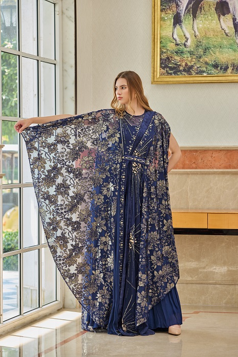  شالكي تدهش عالم الموضة بمجموعة شتاء 2026