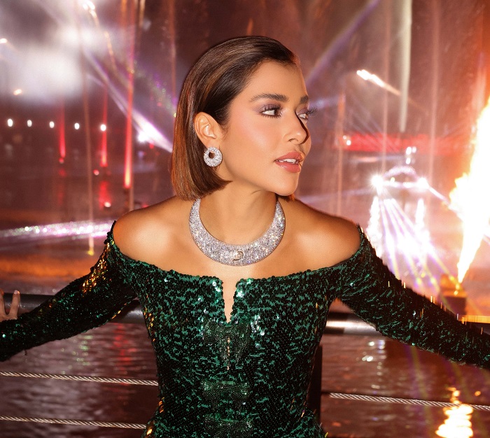 بلقيس تتألق بمجوهرات ميسيكا في حفل مبهر في اليوم الوطني الإماراتي 54