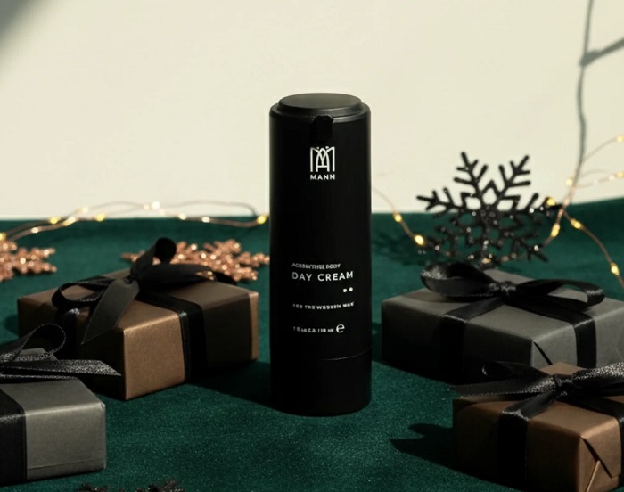 MÄNN Skincare إشراقة متجددة وهدية مثالية للرجل في الأعياد 2 MÄNN Skincare إشراقة متجددة وهدية مثالية للرجل في الأعياد