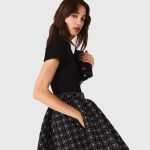 Maje سحر الأناقة العصرية في موسم الأعياد