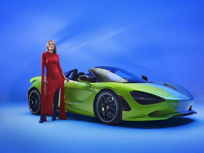 كرومولوجي تحفة ماكلارين MSO الجديدة تستوحي الألوان من فن الراتنج لـ نات بوين