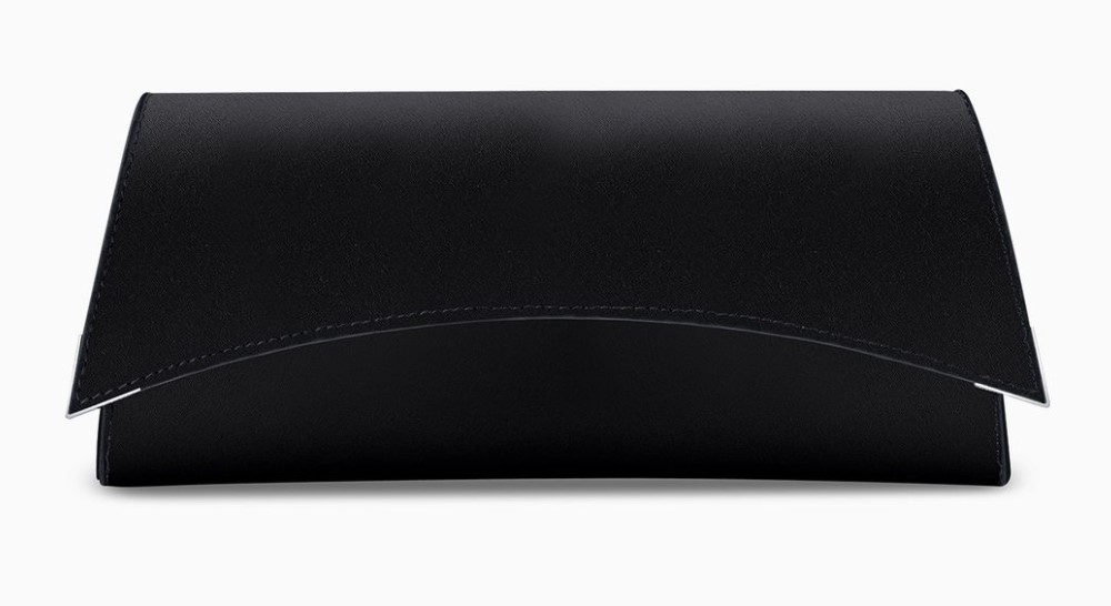 نجمات هوليوود بحقائب تايلر إليس في حفل جوائز غولدن غلوب الـ 83 2 1 نجمات هوليوود بحقائب تايلر إليس في حفل جوائز غولدن غلوب الـ 83