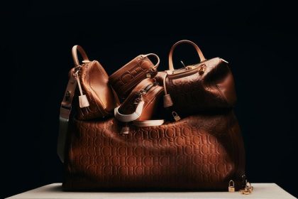 حقيبة ANDY من CH Carolina Herrera تحتفل بمرور 20 عاماً