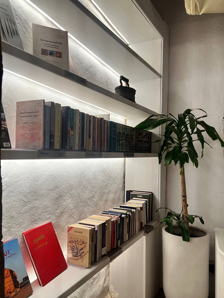 العُلا 2026.. عاصمة الرفاهية تعانق التاريخ: رحلة في عالم البولو والفن الاستثنائي 14