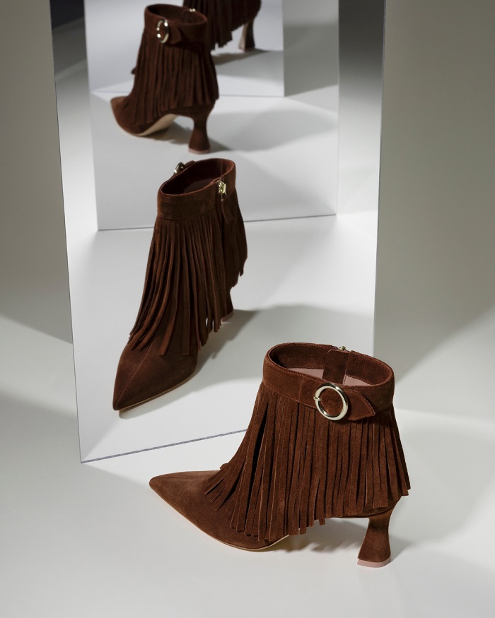 Malone Souliers لربيع 2026 سحر الستينيات برؤية عصرية