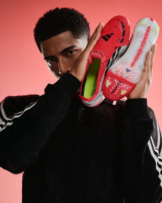 أديداس يامال وبيلينغهام اختيار الافضل لعام 2026