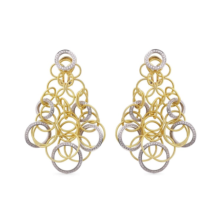 بوتشيلاتي تحتفي بعيد الحب مع مجموعة جيرلاندا كولور 