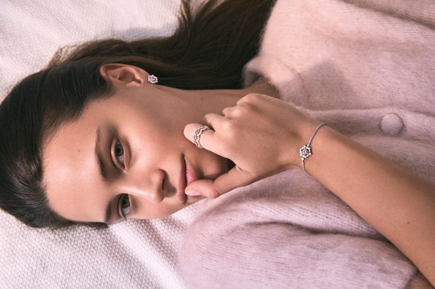 بوتشيلاتي تحتفي بعيد الحب مع مجموعة جيرلاندا كولور