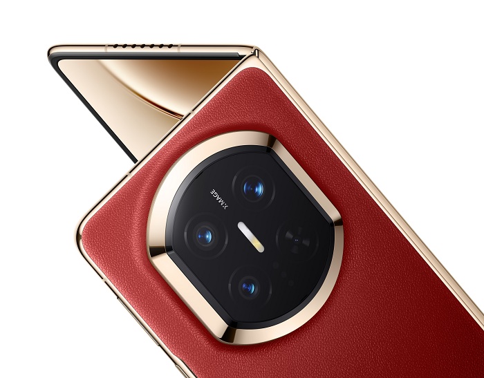 HUAWEI Mate X7 الثورة القابلة للطي التي أنهت زمن التنازلات التقنية