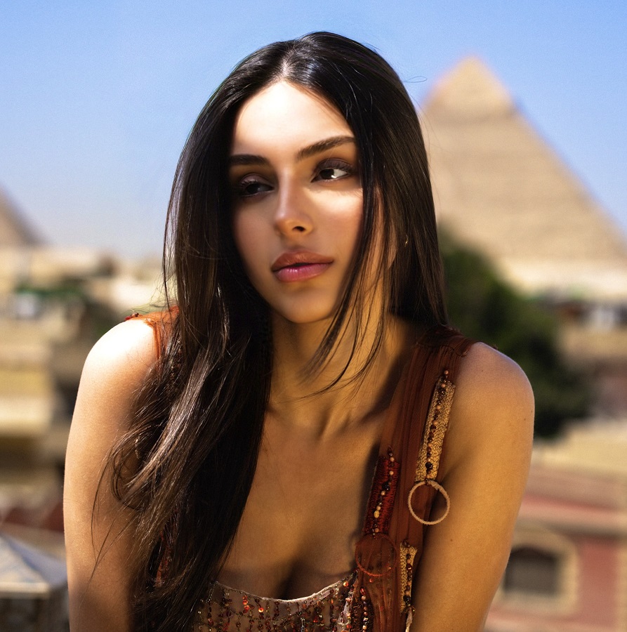 تيارا ناوي عليه تعكس هويتي الحقيقية ومزج الـ R&B بالروح العربية هو مستقبلي الفني