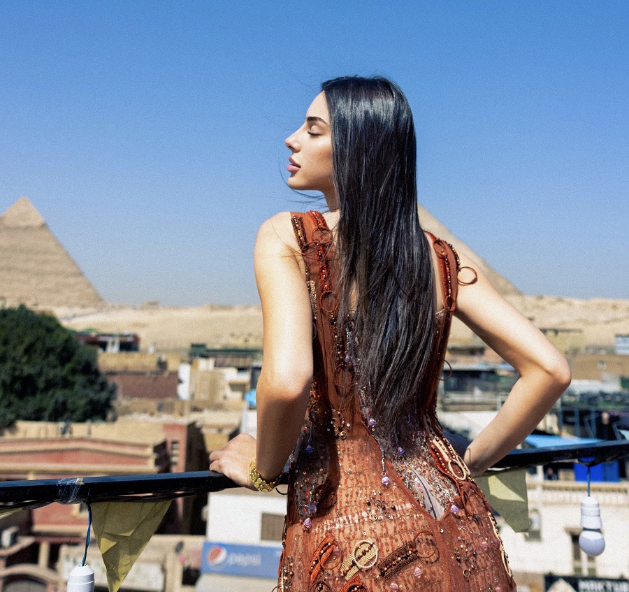 تيارا ناوي عليه تعكس هويتي الحقيقية ومزج الـ R&B بالروح العربية هو مستقبلي الفني