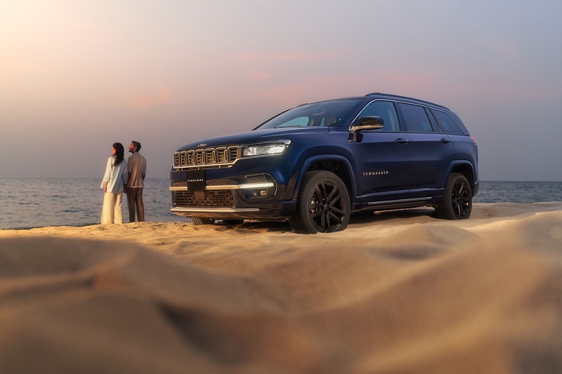 جيب كوماندر 26 الجديدة كلياً قمة الفخامة والقدرات العائلية 2 جيب كوماندر 26 الجديدة كلياً قمة الفخامة والقدرات العائلية