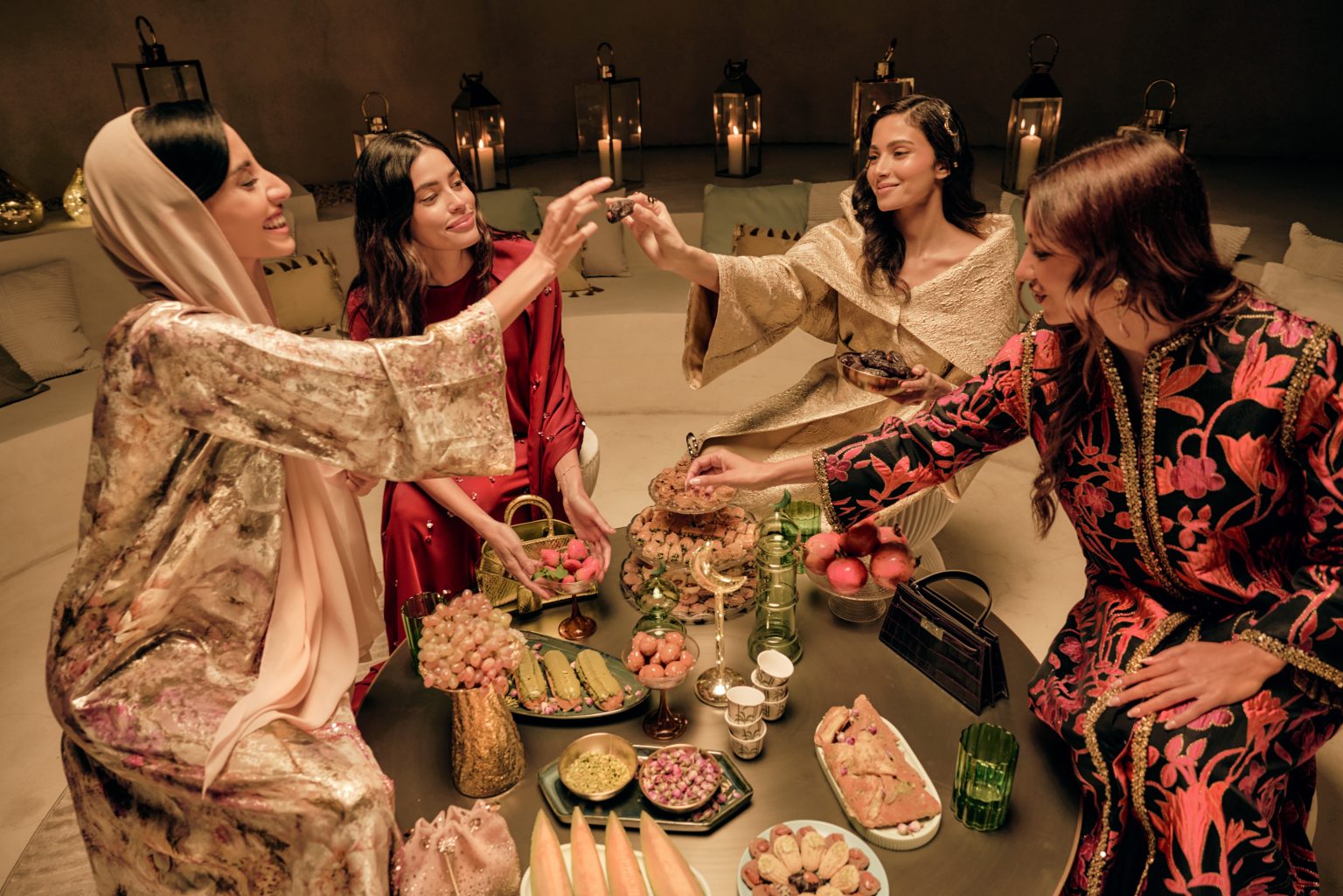 إطلالات رمضان من ترايانو مزيج ساحر بين الأصالة الخليجية والعصرية العالمية