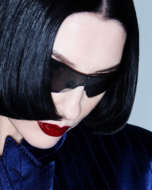 توم فورد ربيع وصيف 2026 فن الإغواء وسحر الليالي