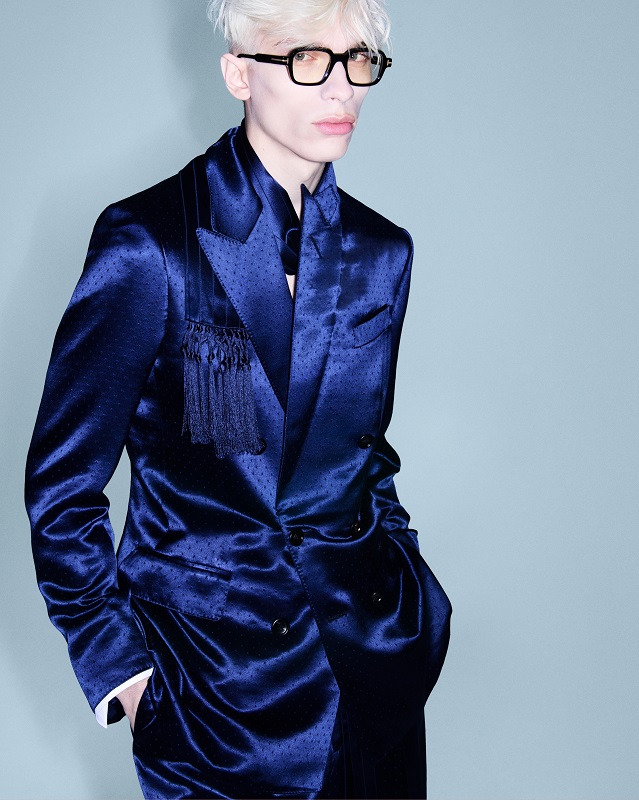 توم فورد ربيع وصيف 2026 فن الإغواء وسحر الليالي