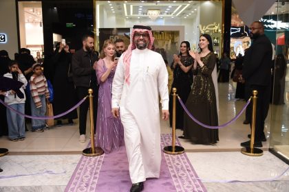 في خطوة تثري عالم الموضة المصمم قاسم القاسم يفتتح أحدث فروع بوتيك شالكي النخيل مول بالرياض