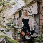 نيا تايلور-جوي تتألق بإطلالة من جيفنشي خلال جولتها الترويجية لفيلم سوبر ماريو جالاكسي