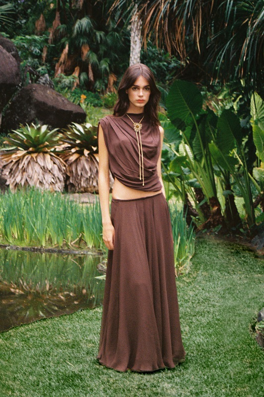 PARAÍSO من Cult Gaia لربيع وصيف 2026 احتفاء بالأنوثة الطبيعية