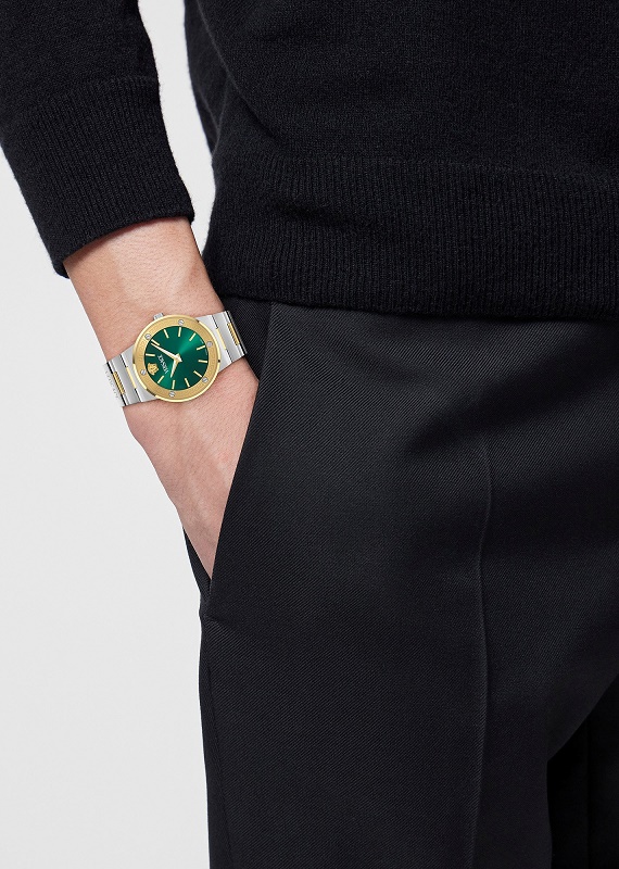 مجموعة ربيع وصيف 2026، ساعة غريكا لوغو أيرو، ساعات فاخرة، الدقة السويسرية، ساعات فيرساتشه الجديدة.
