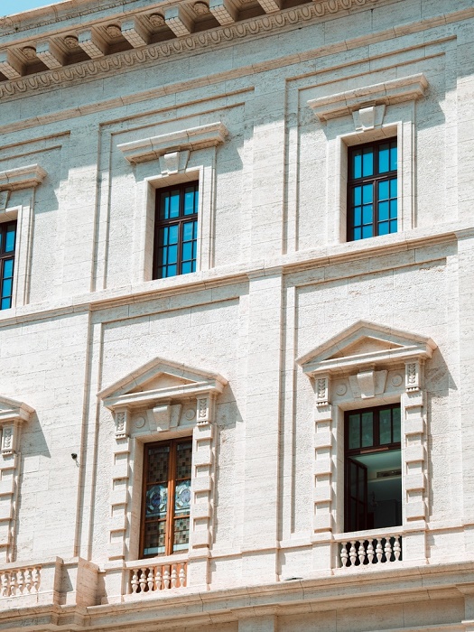 كورينثيا روما تحفة معمارية تعيد تعريف الفخامة في قلب إيطاليا